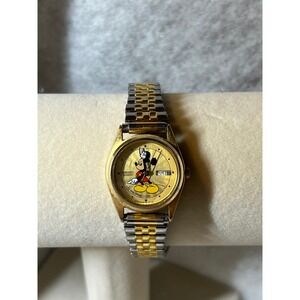 VTG Seiko Quartz Mickey Mouse Gold  Silver Tone Two Tone Women's Watch Day Date